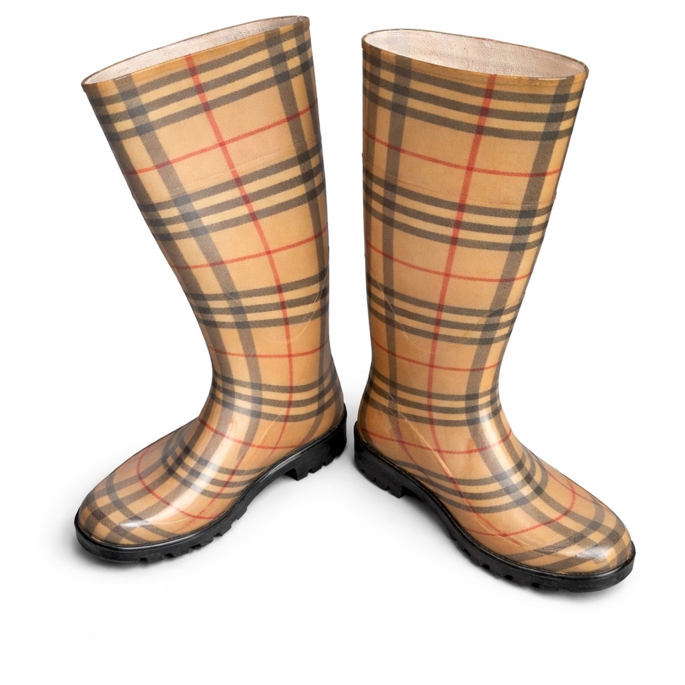 Burberry Nova Check Rubber Rain Boots | Classic Check | Designer Rain Boots - Picture 10 of 12